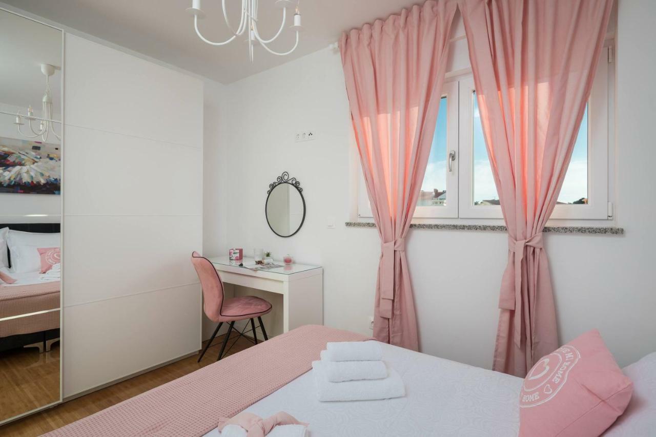 Holiday Home Ventum Šibenik Kültér fotó