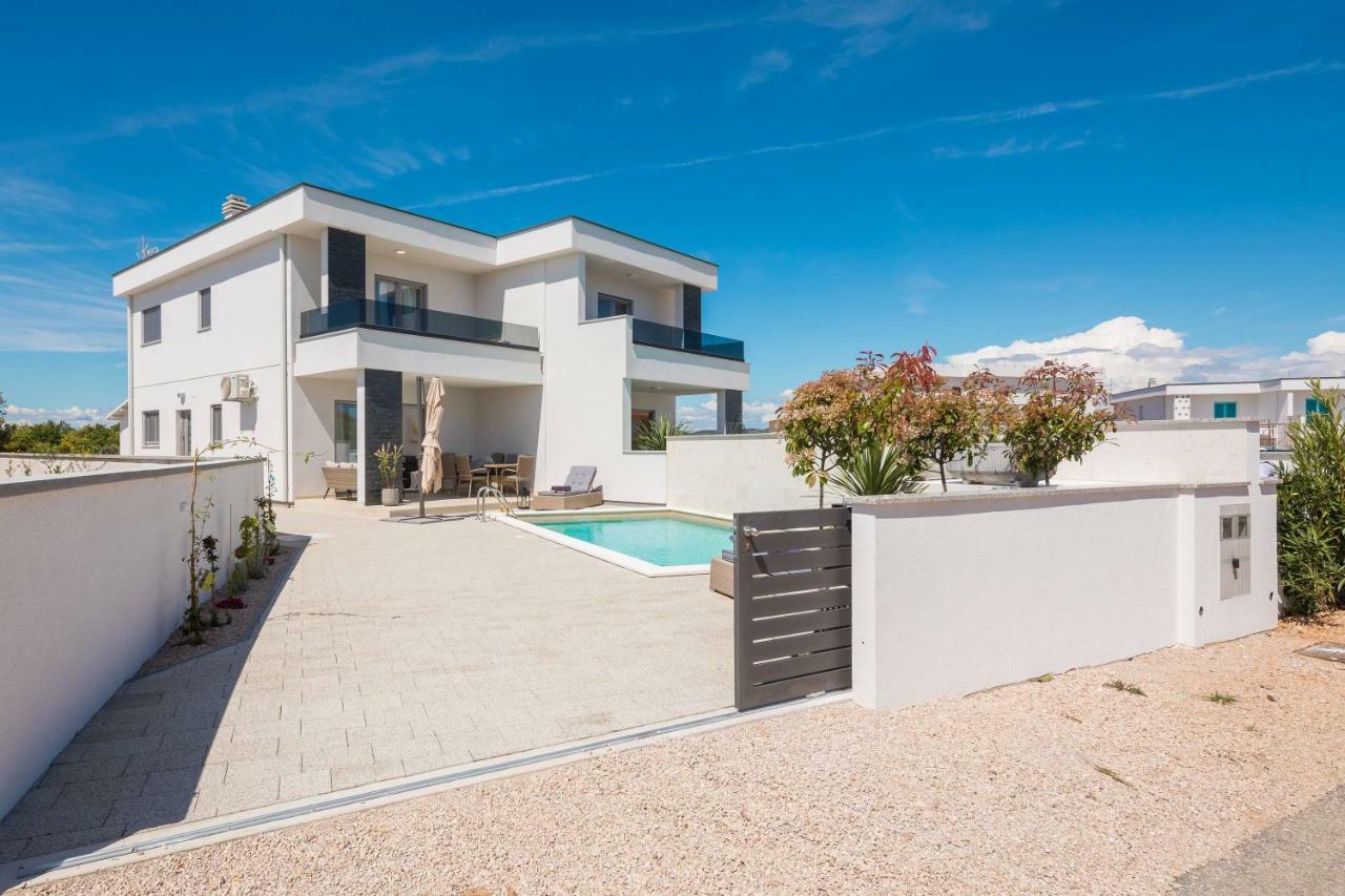 Holiday Home Ventum Šibenik Kültér fotó